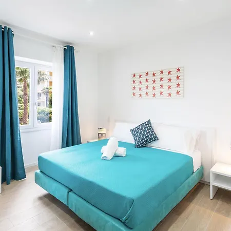 Hotiday Collection - Byo Sorrento