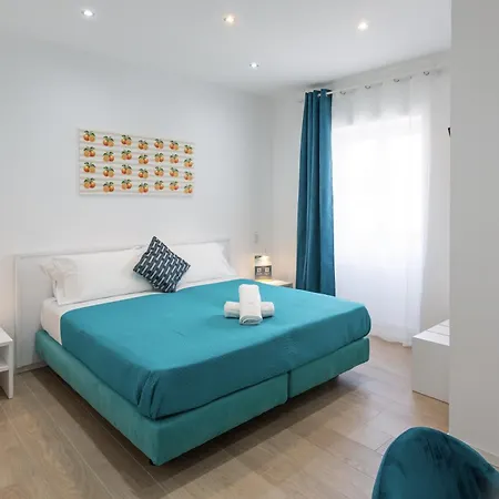 Hotiday Collection - Byo Sorrento