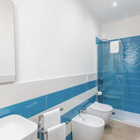 Hotiday Collection - Byo Apartmanhotel